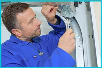 Trust Garage Door Service Watauga, TX 817-500-0346 - garage-door-installation-sid-gdr-10m