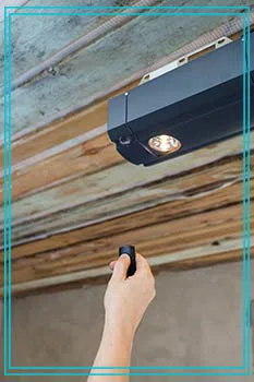 Trust Garage Door Service Watauga, TX 817-500-0346 - garage-door-maintenance-gdr-10m